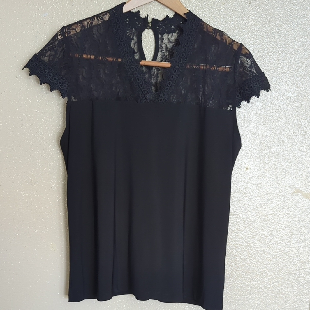 ⚡3x1 Bundle Lace Tops Anne Klein Black Lace Blouse, Red & Pink Mauve